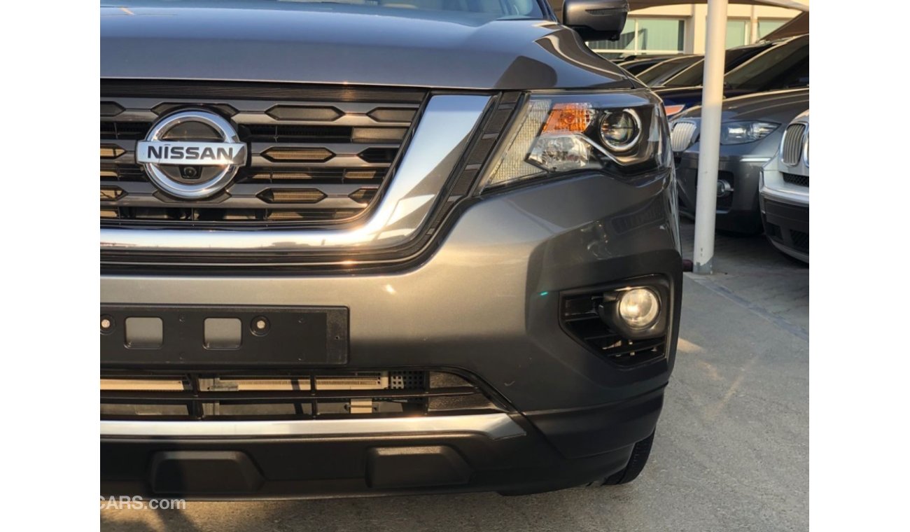 Nissan Pathfinder PATHFINDER SL ORIGINAL PAINT UNDER WARRANTY