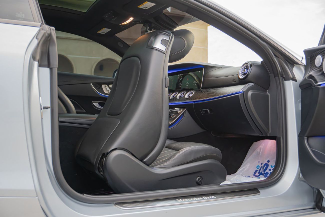 Mercedes-Benz E450 Coupe 4matic