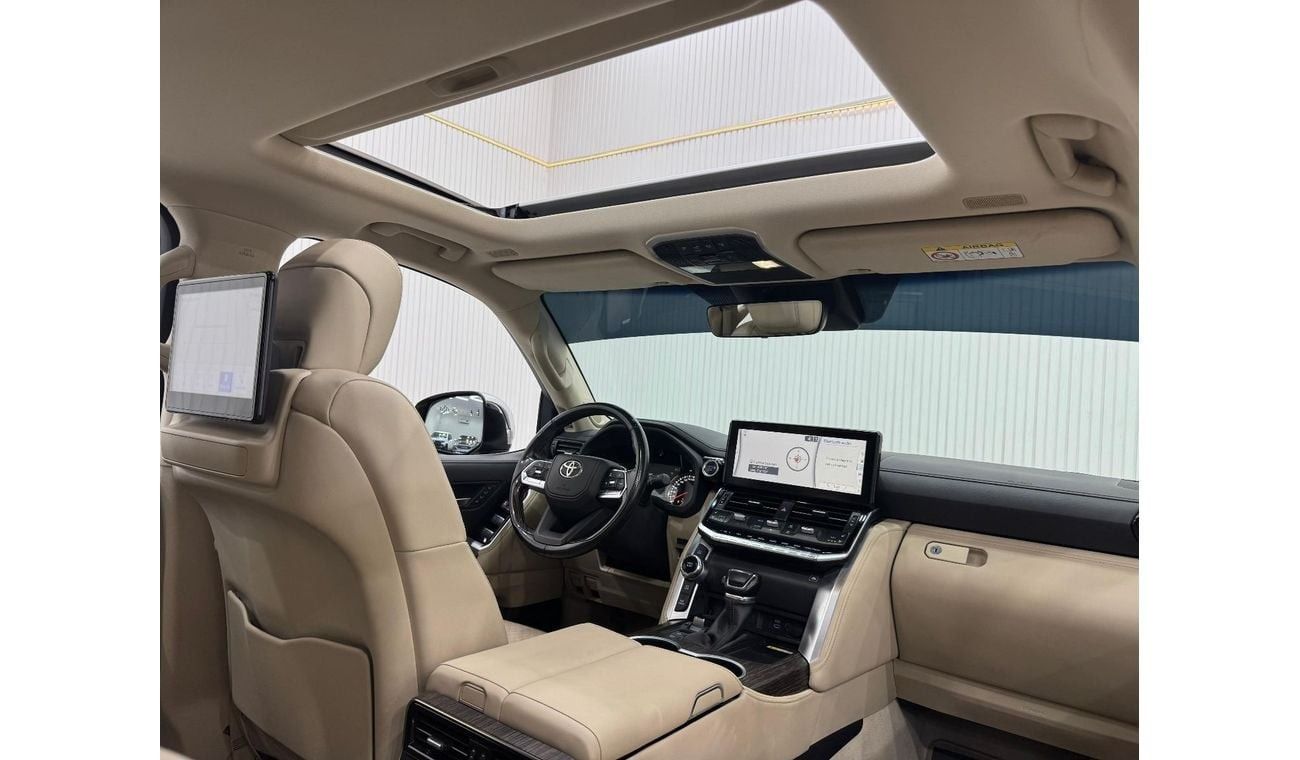 Toyota Land Cruiser VXR 4.0L 2022 Toyota Land Cruiser VXR 4.0, 2026 Toyota Warranty, Fully Loaded, 7 Seater, GCC