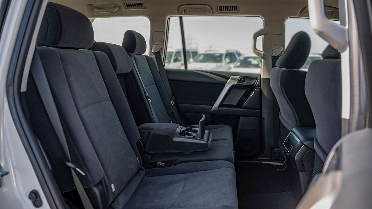 تويوتا برادو TXL 2.8D AT MY2023 –White