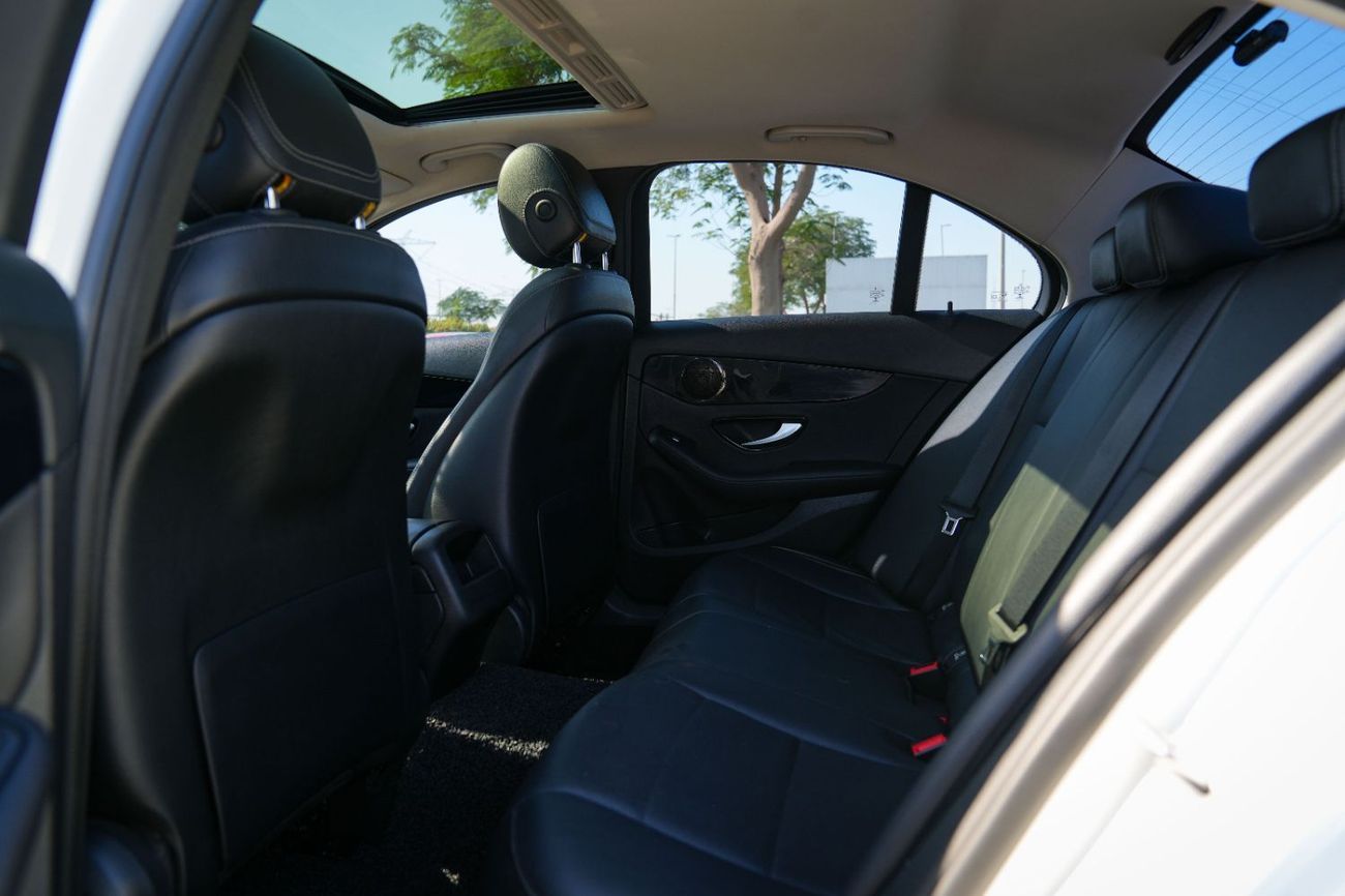 Mercedes-Benz C 200 2018!! KOREAN SPECS!! NO ACCIDENT!!