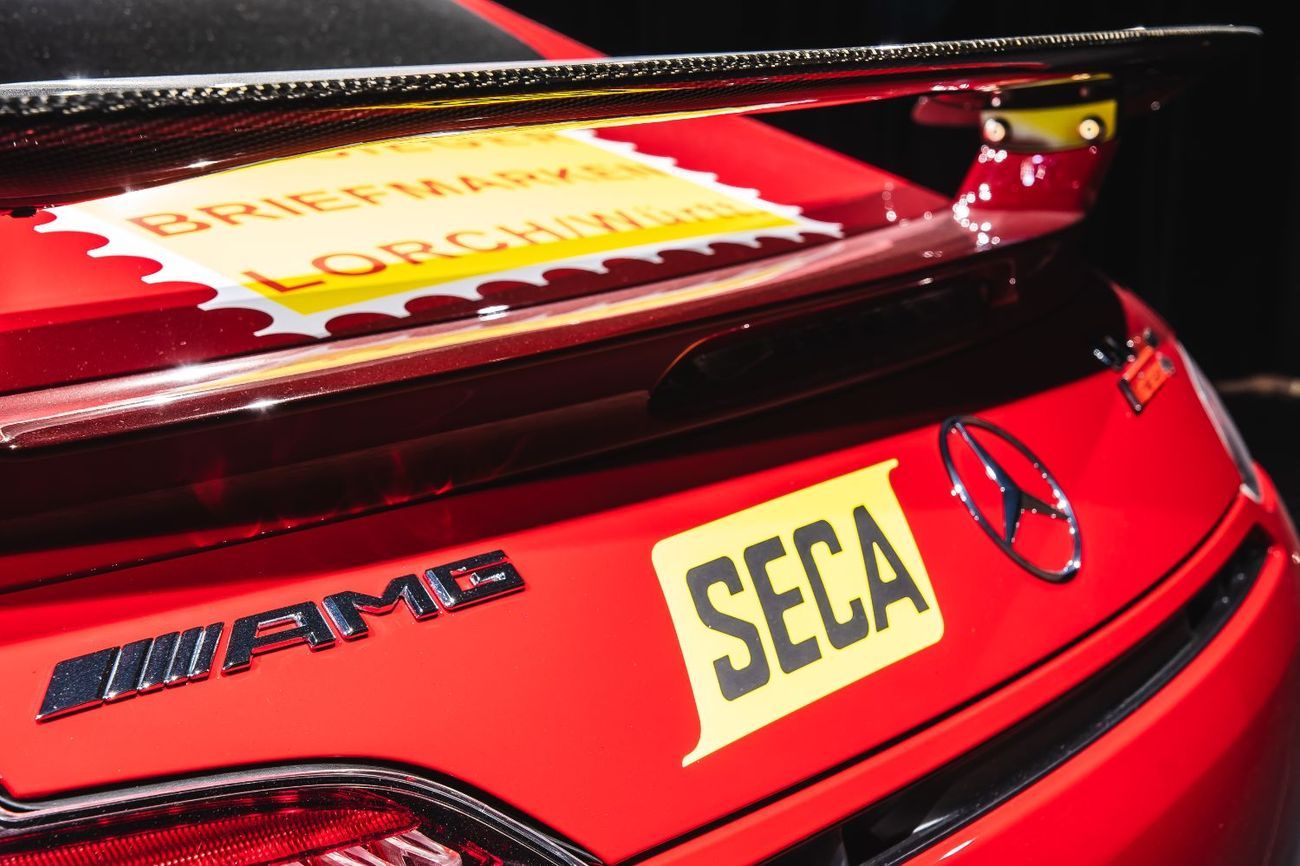 مرسيدس بنز AMG GTR Ultra rare – one of only 5 pieces worldwide!