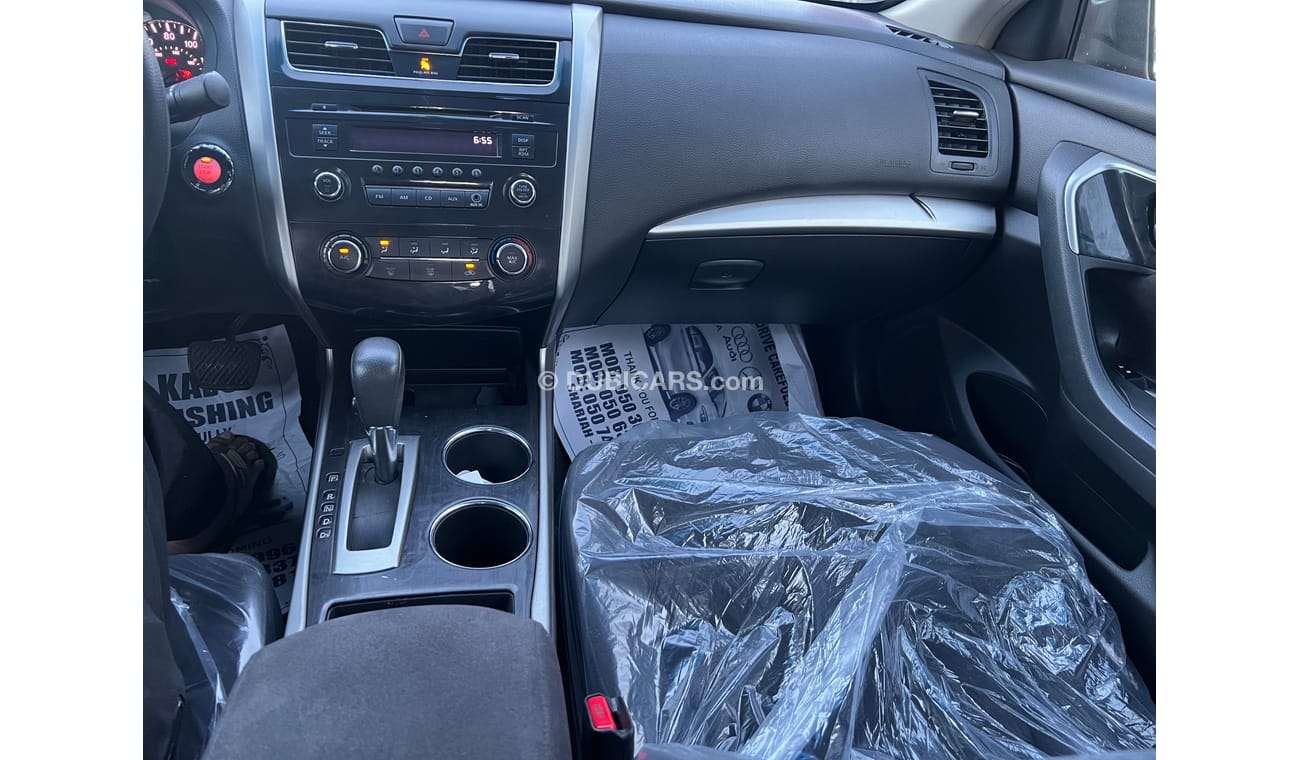 Nissan Altima American