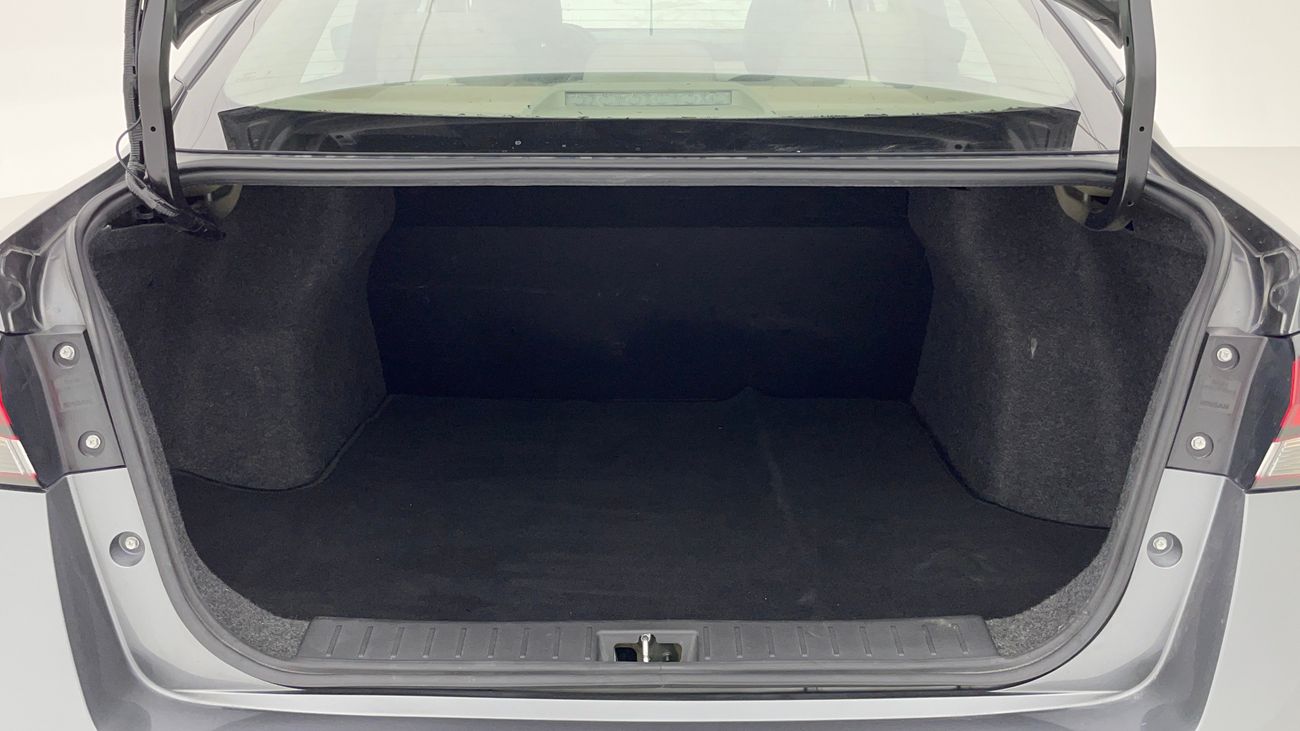 Nissan Sunny SV 1.6 | Zero Down Payment | Home Test Drive