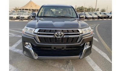 تويوتا لاند كروزر TOYOTA LAND CRUISER 2012 GXR FACELIFT WITH SUNROOF AND COOL BOX