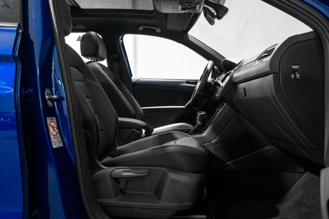 فولكس واجن تيجوان R-Line 2.0L R-Line Black Edition 2.0L