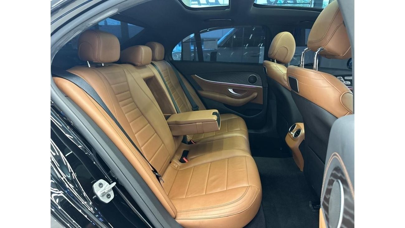 مرسيدس بنز E300 Std مرسيدس E300 موديل 2021 كم 93000 خليجي بدون حوادث أو دهان