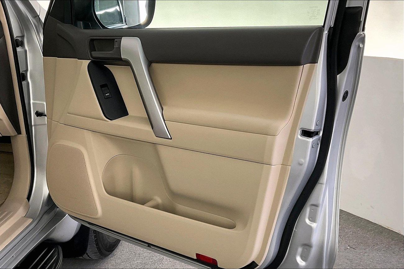 تويوتا برادو GXR | شامل الضمان | 0 ﺪﻔﻋﺓ ﺃﻮﻟﻯ