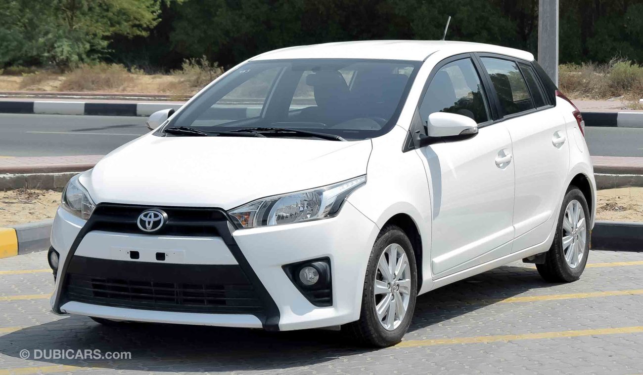 Toyota Yaris SE 1.5 2015 Ref #453