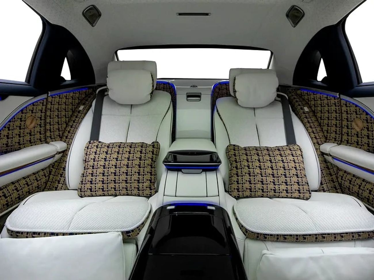 Mercedes Maybach S680 Maybach Haute Voiture