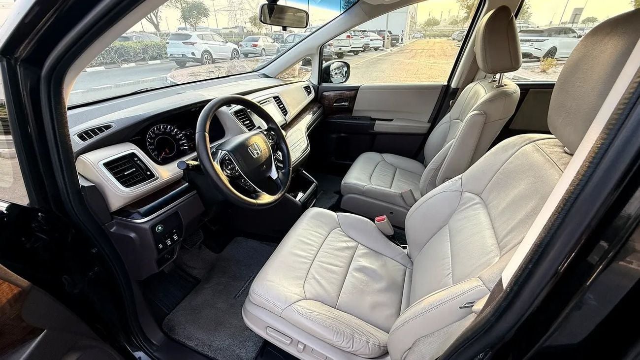 هوندا أوديسي EXL Full option v4 GCC Specs,7 seater family