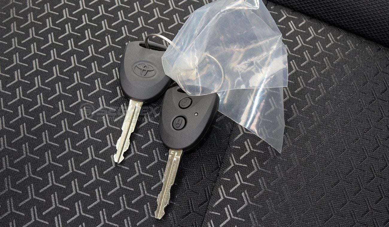 تويوتا ريز E | 1.2L Petrol 2WD Automatic | Brand New | 2026 Model | Ready for Export