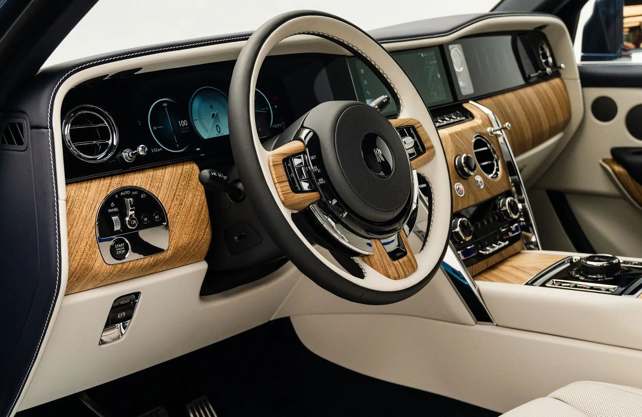 رولز رويس كولينان 6.75L V12 Twin-Turbocharged Engine | Warranty