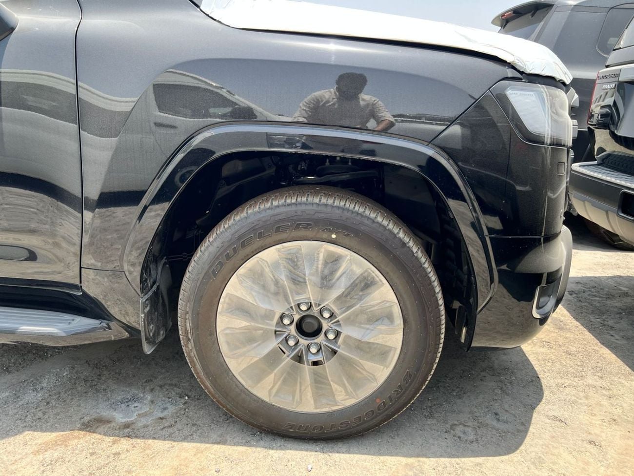 تويوتا لاند كروزر 2026 Toyota Land Cruiser LC300 VX+ 3.5L V6 Twin Turbo Petrol A/T 4WD Only For Africa