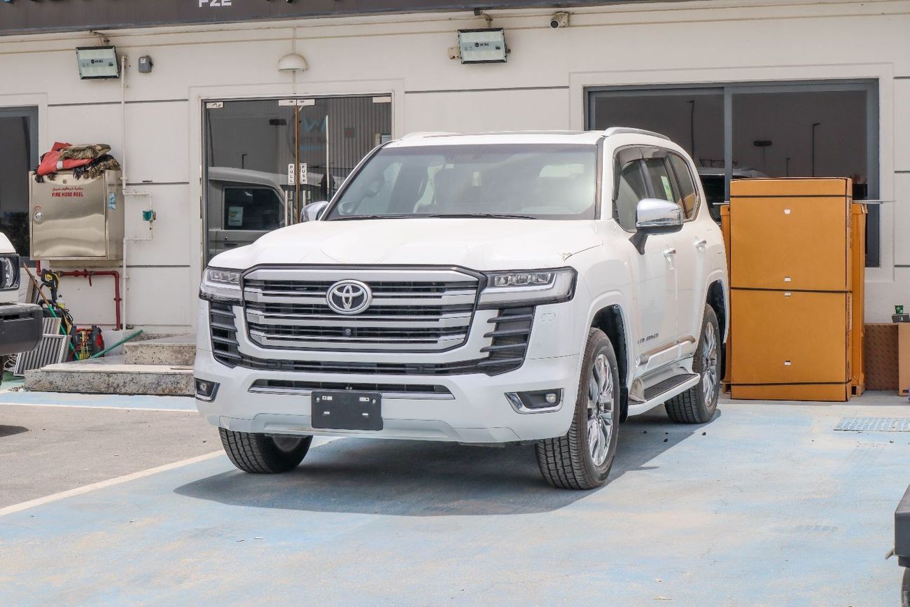 Toyota Land Cruiser VXR 3.5L Toyota Land Cruiser 300 Series (VJA300) VXR trim with the 3.5L