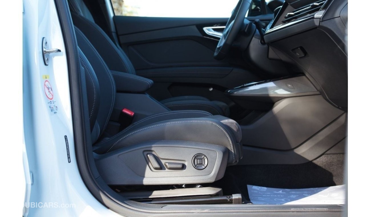 Audi e-tron AUDI E-TRON Q4 40 (BLACK) E/V / 2023 MODEL