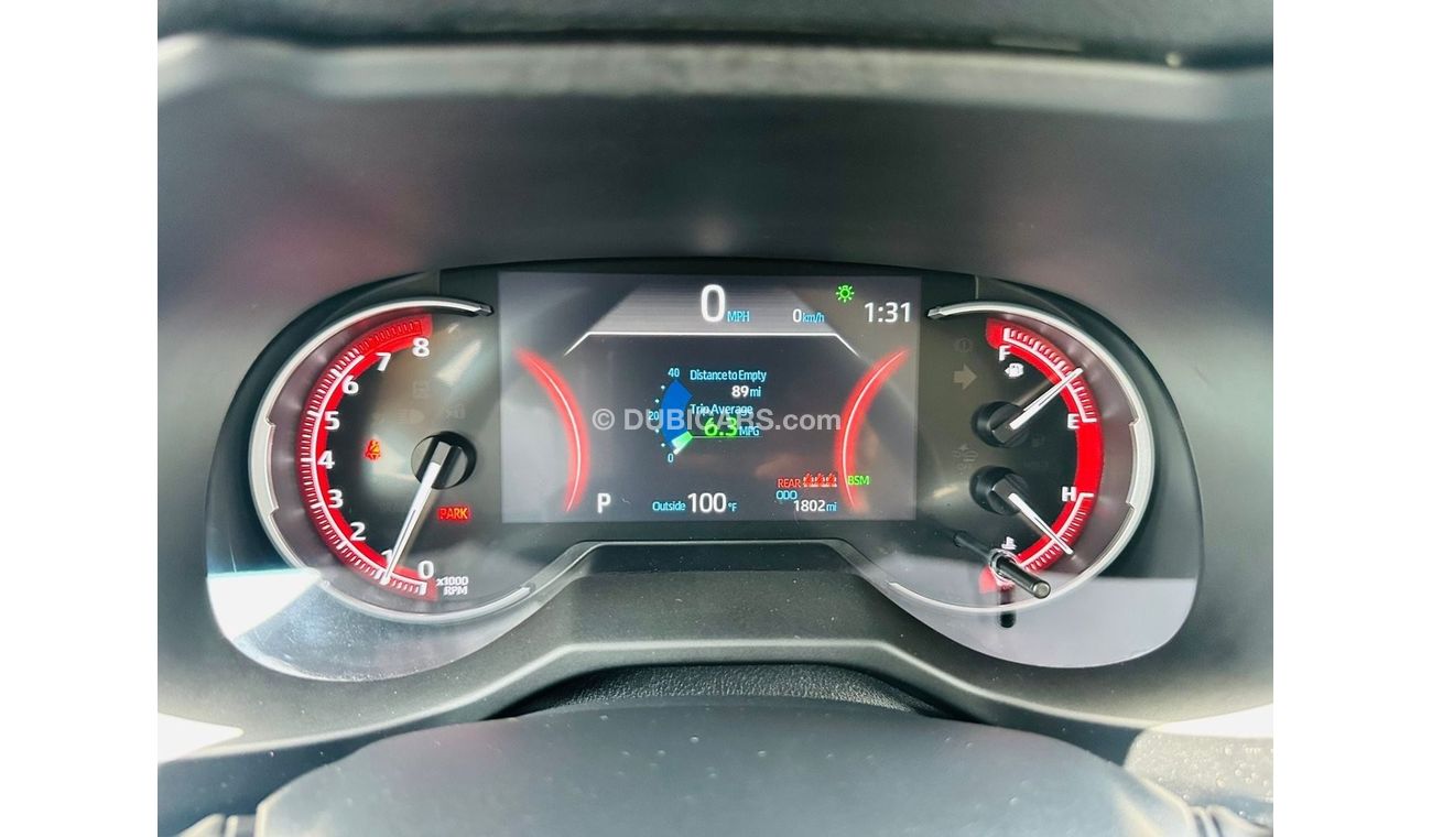 تويوتا هيلوكس Full option clean car like 0kmmiu