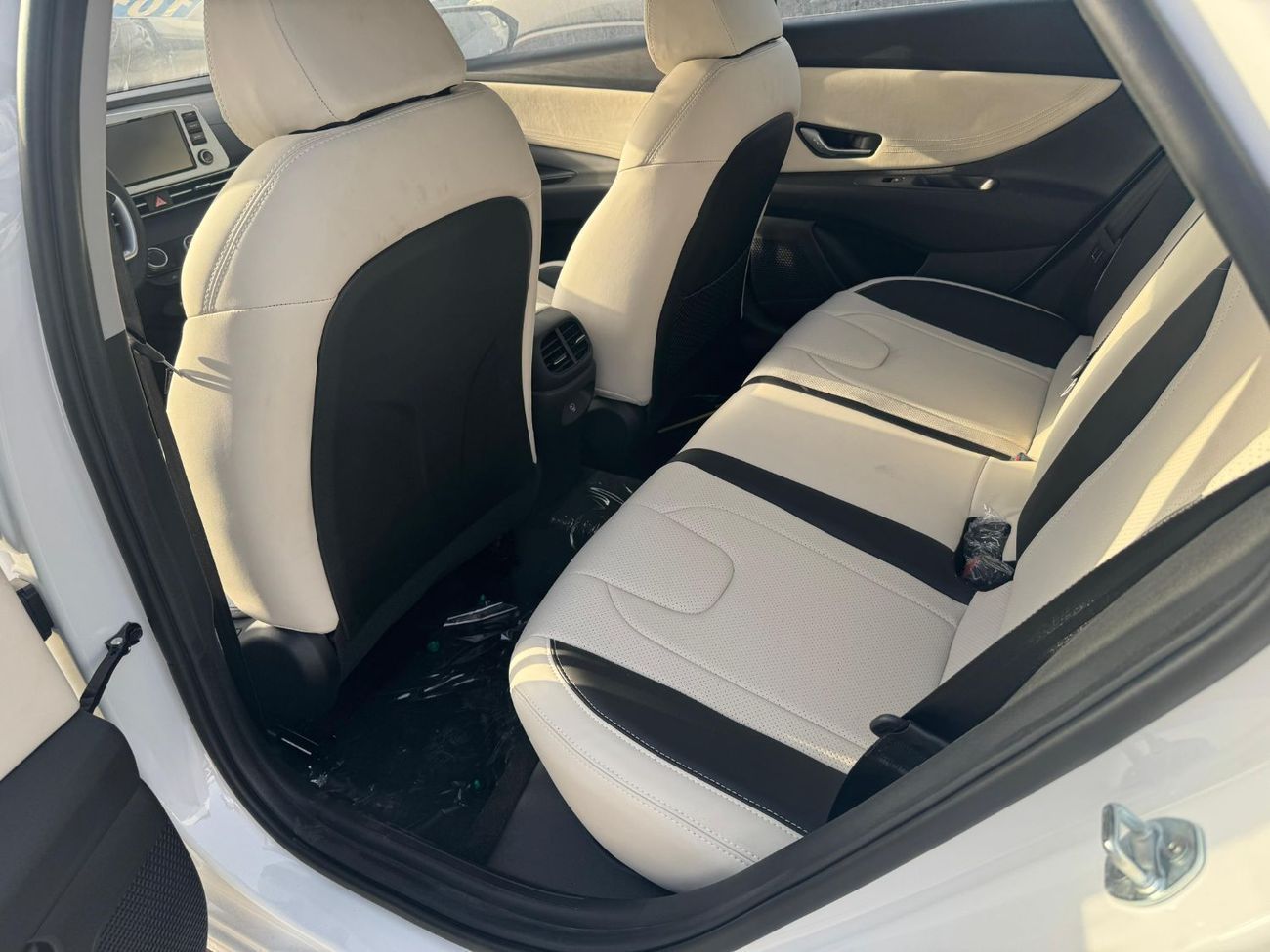 Hyundai Elantra HYUNDAI ELANTRA 1.5L 2025 MODEL SPECIAL COLOR INSIDE