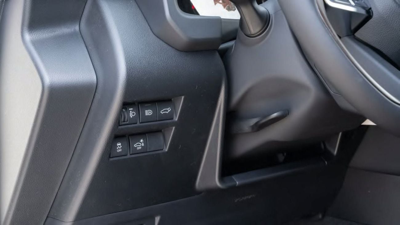 Toyota Land Cruiser TOYOTA LC300 3.5L TT PETROL GXR-HI 2025 GCC