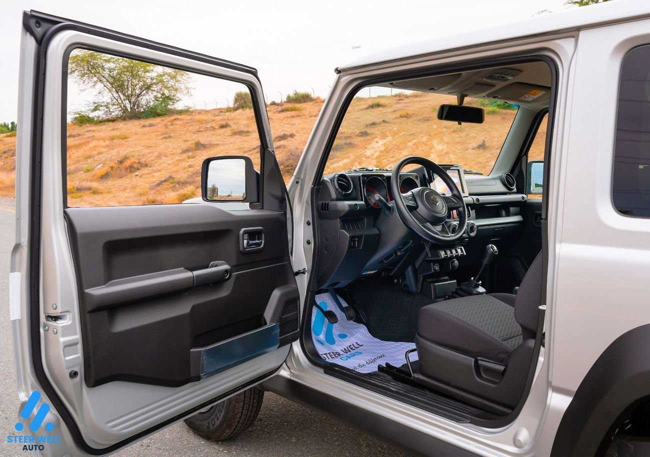 سوزوكي جيمني GL V4 1.5L Petrol MT 2024 / 3 Doors - 4 Seats / Steering Audio Control / Book now