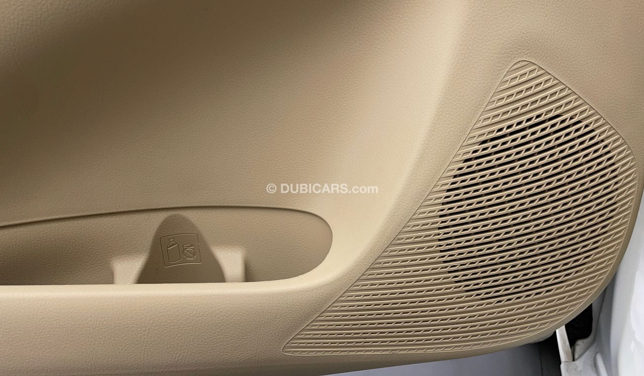 تويوتا يارس SE 1.5 | بدون دفعة مقدمة | اختبار قيادة مجاني للمنزل