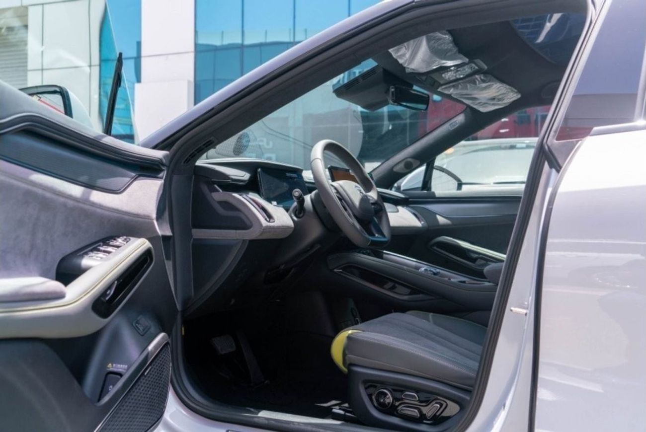 BYD Song L BYD Song L 2024 All-wheel Drive Excellence