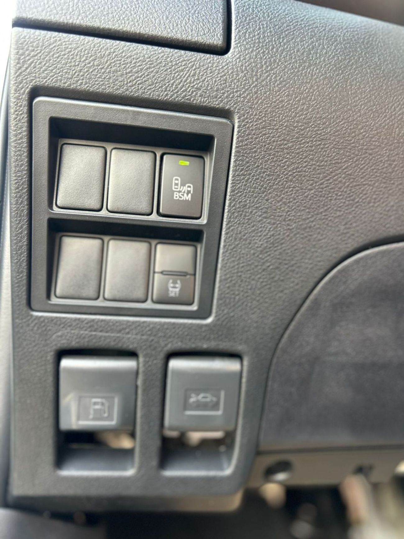 تويوتا هيلوكس Toyota Hilux SR5