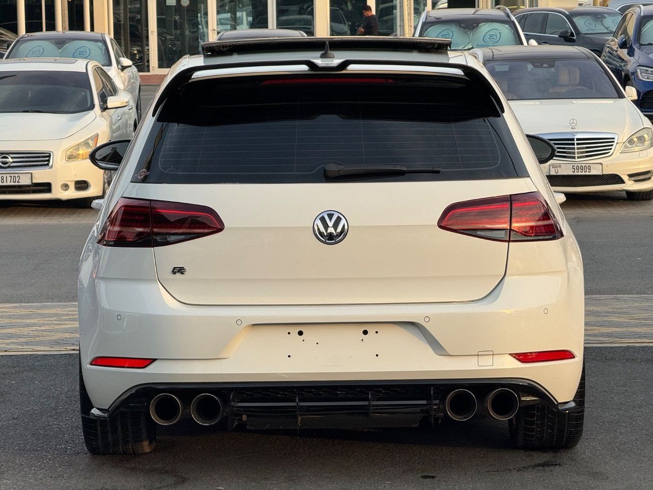 فولكس واجن جولف ار