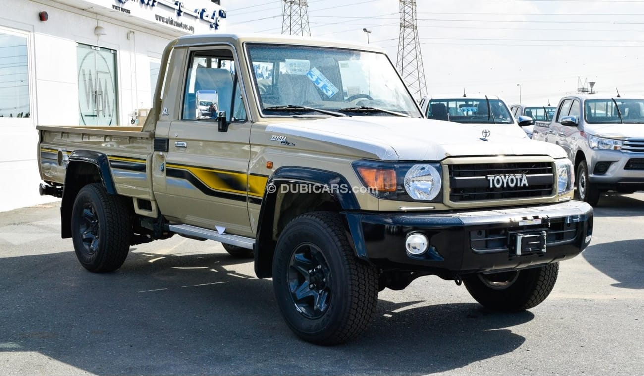 Toyota Land Cruiser Pick Up 4.0L V6 Petrol Single Cabin  with Difflock