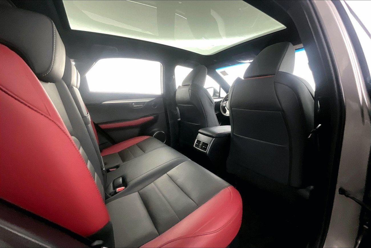 لكزس NX 300 F Sport Platinum | شامل الضمان | 0 ﺪﻔﻋﺓ ﺃﻮﻟﻯ