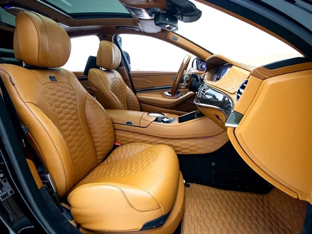 Mercedes-Benz S 63 AMG Std 5.5L Brabus 850