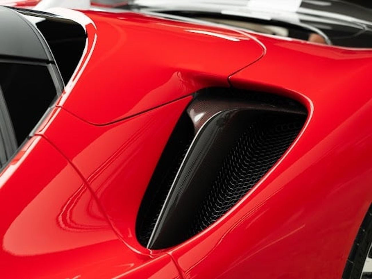 Ferrari SF90 Spider FERRARI | SF90 SPIDER | ASSETTO FIORANO | ROSSO CORSA COLOUR