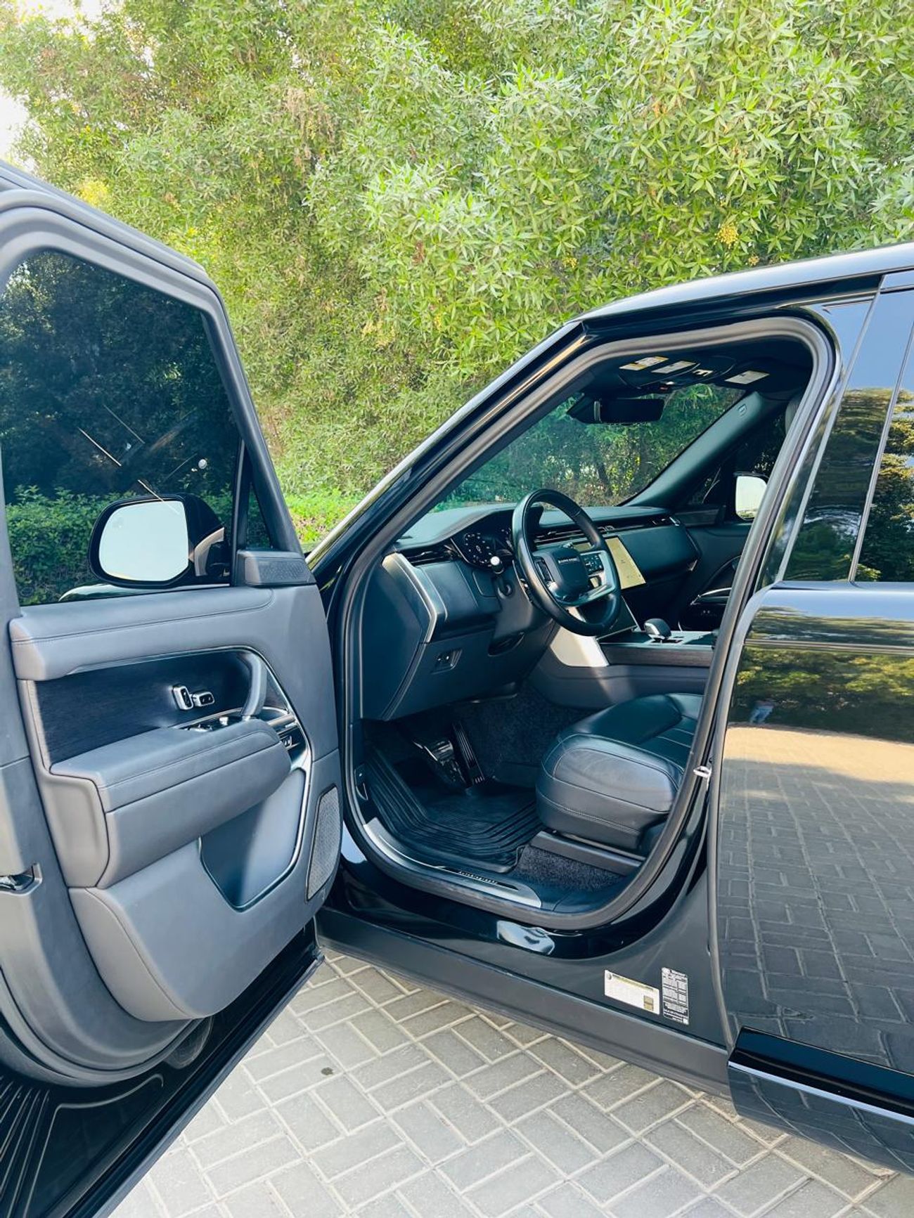 Land Rover Range Rover AUTOBIOGRAPHY P550E