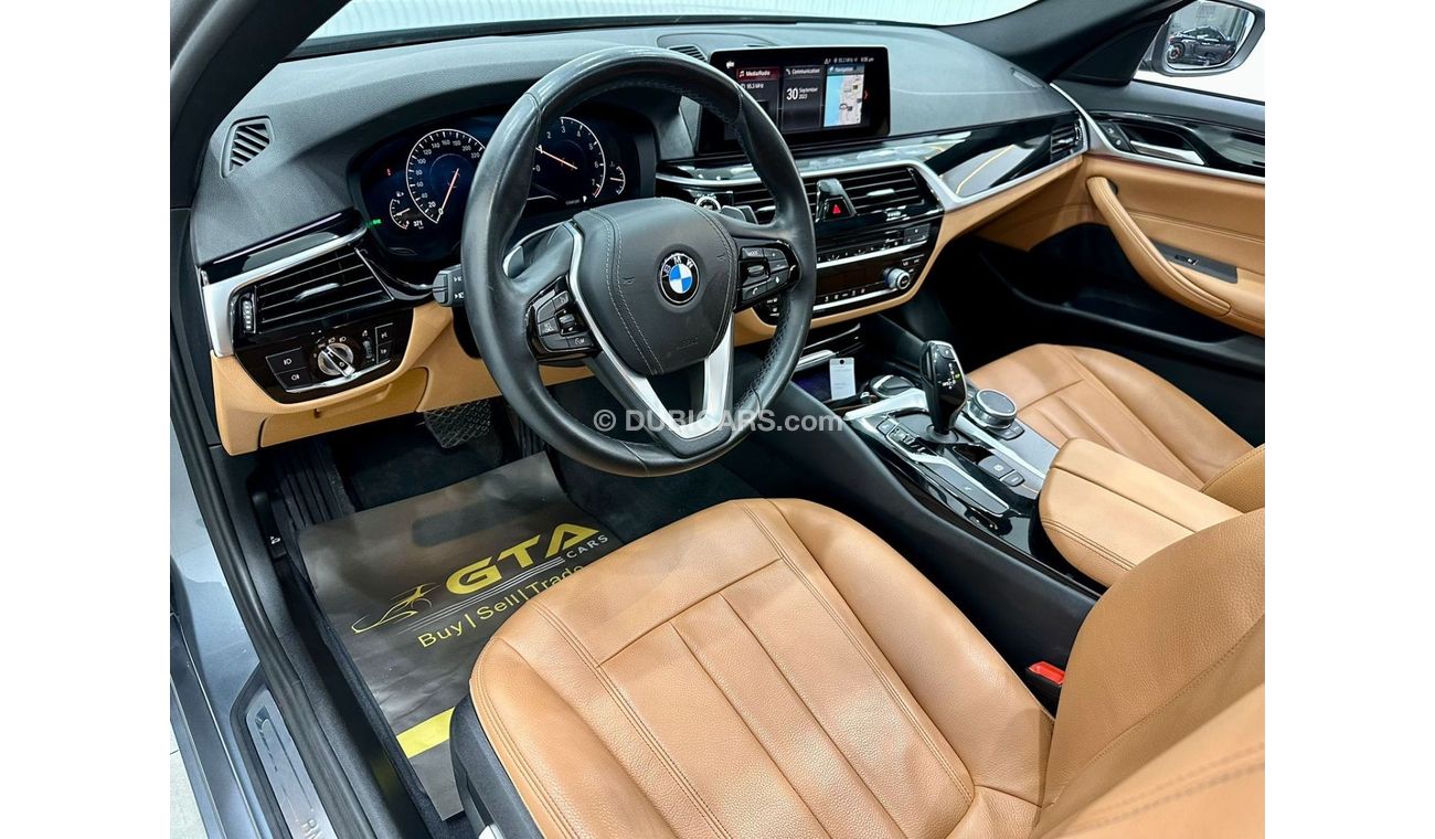 BMW 520i 2019 BMW 520i Exclusive Plus, May 2024 BMW Warranty & Service Contract, Full Options, GCC