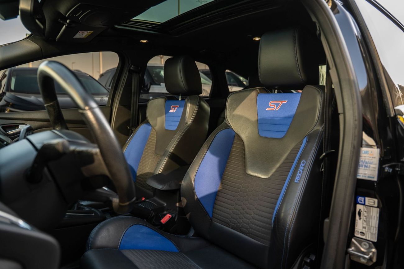 فورد فوكاس ST 2.0L