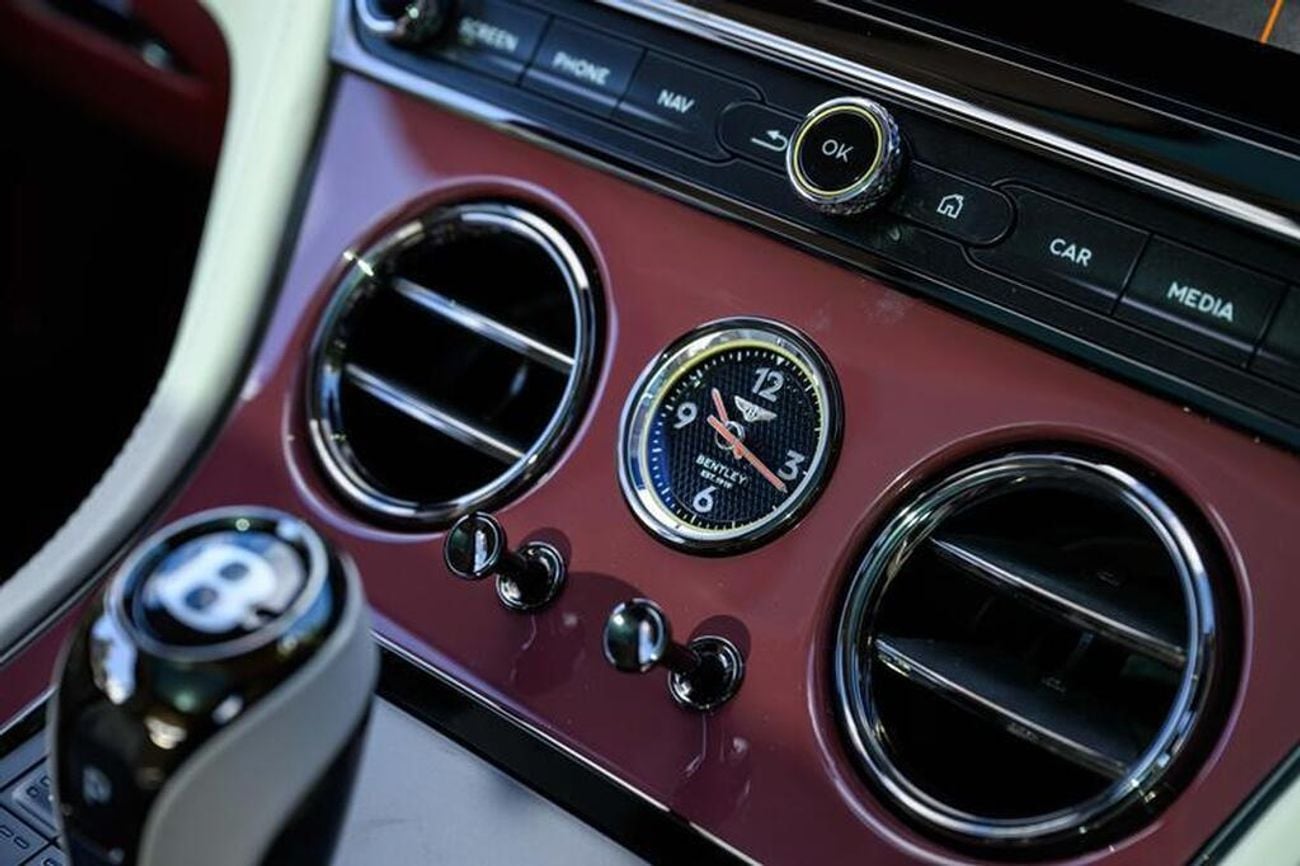 بنتلي كونتيننتال جي تي Speed 4.0T (Hybrid)