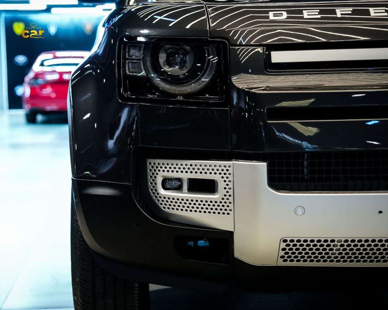 لاند روفر ديفندر 