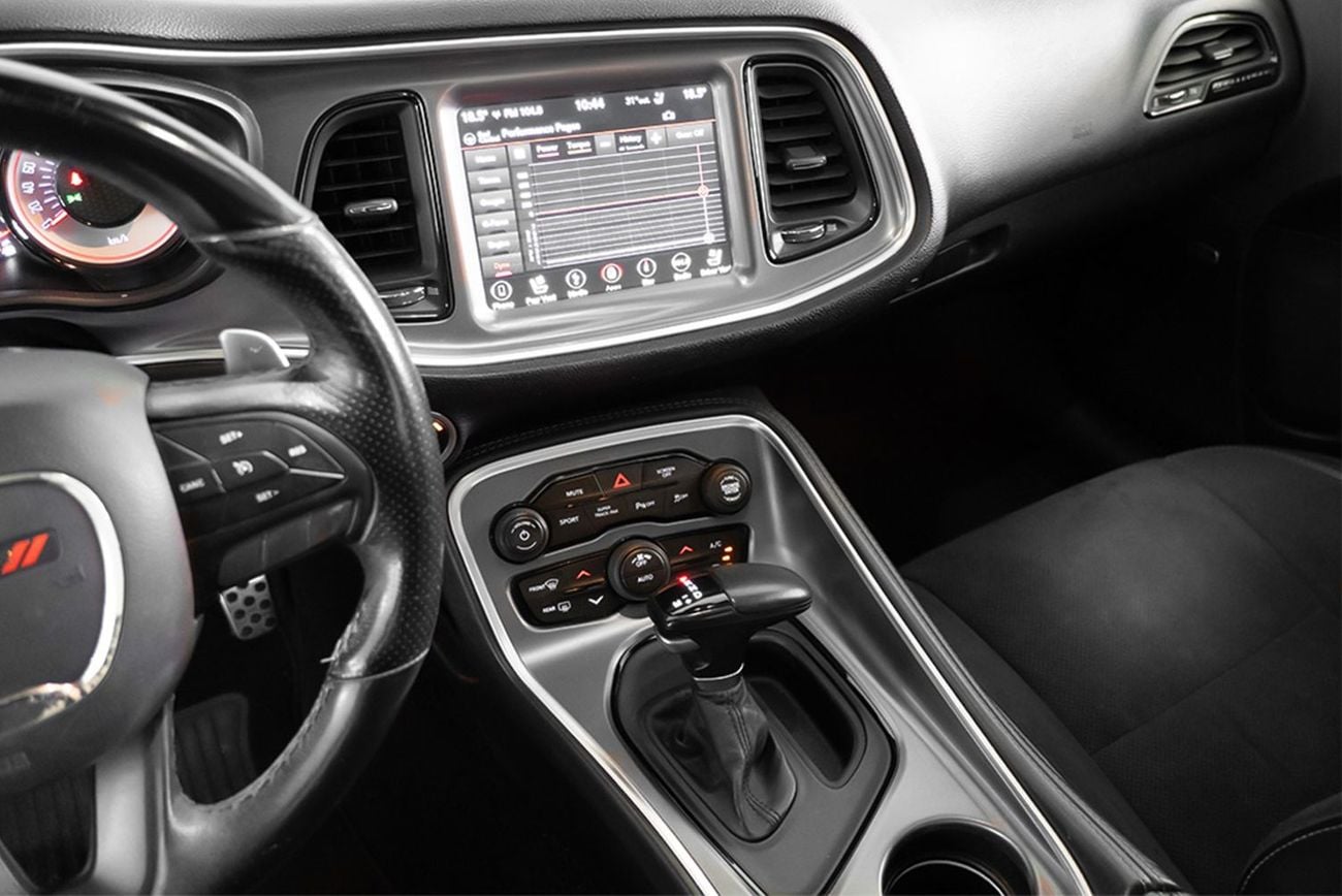 Dodge Challenger R/T 5.7L (370 HP)
