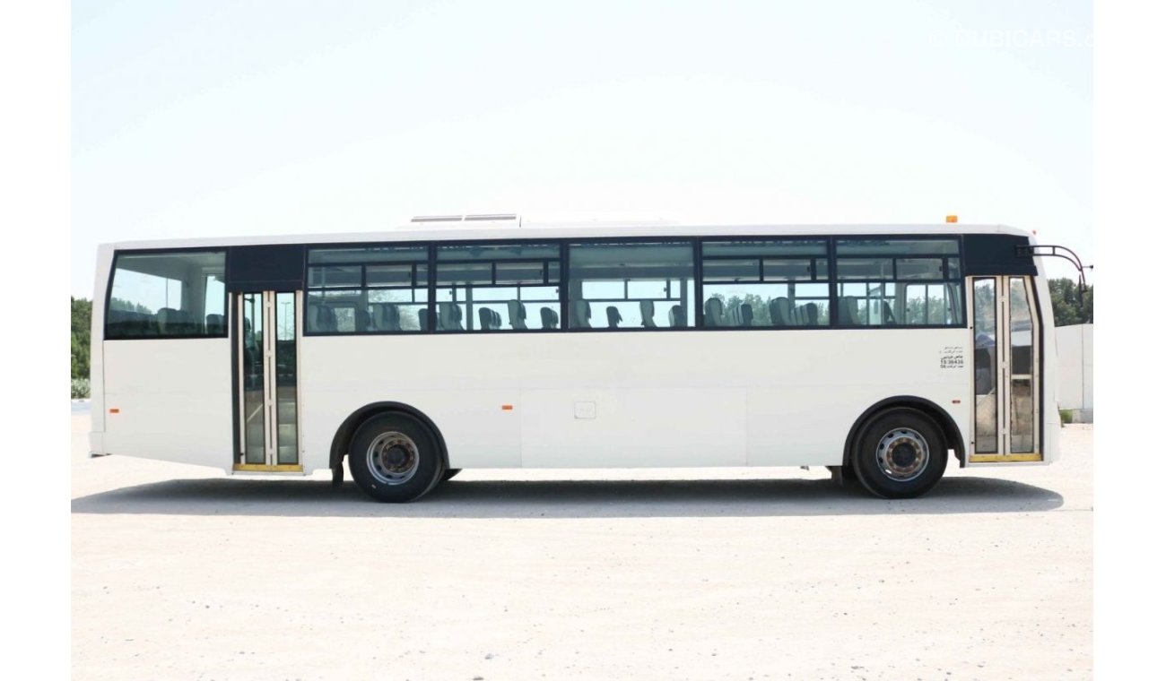 Ashok Leyland Falcon 2017 |  FALCON - 67 SEATER BUS WITH AC - GCC SPECS - EXCELLENT CONDITION