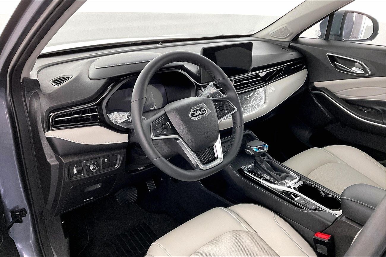 JAC JS4 Intelligent | 1 year free warranty | 0 down payment | 7 day return policy