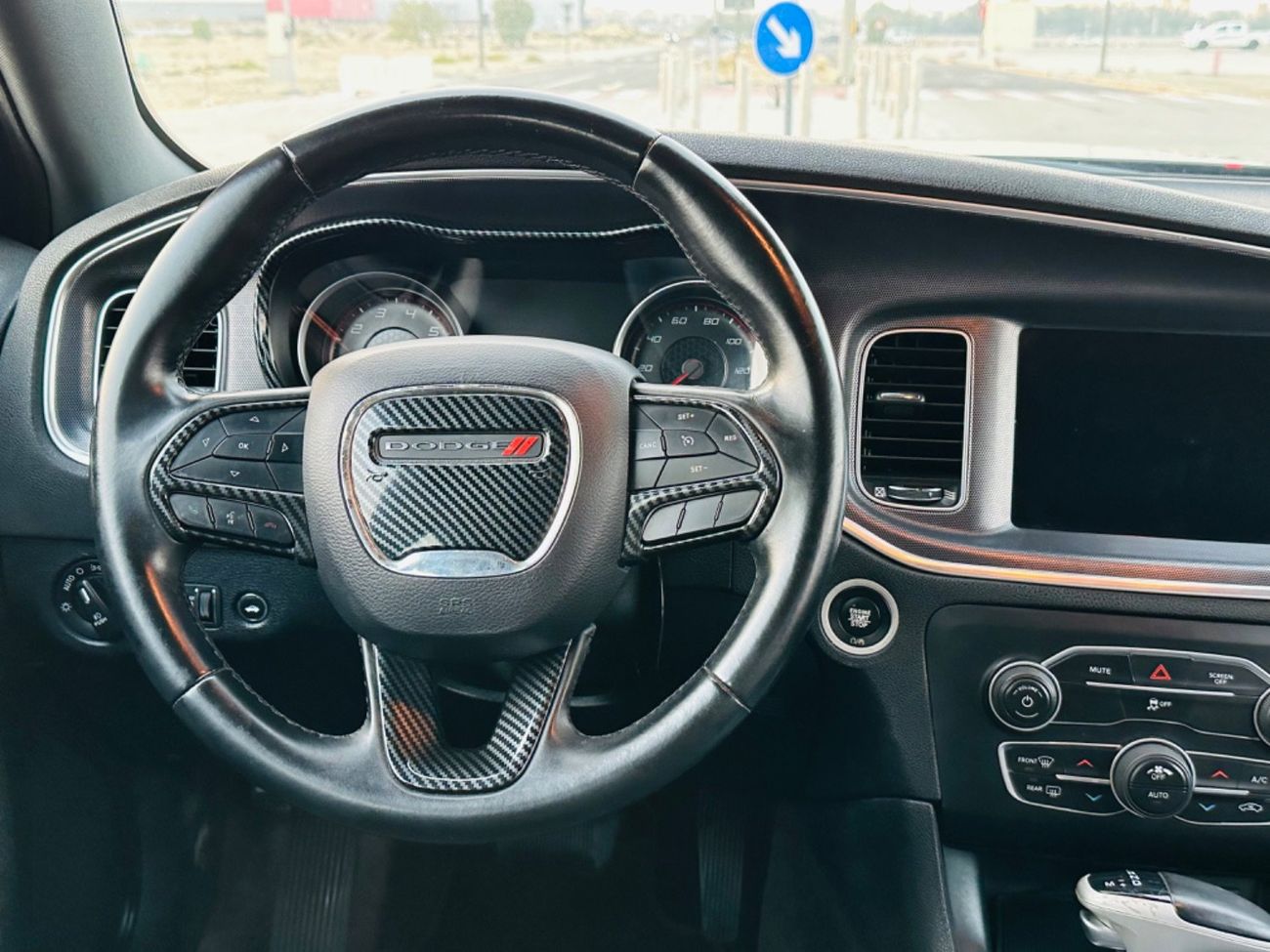 Dodge Charger SXT Mid 3.6L