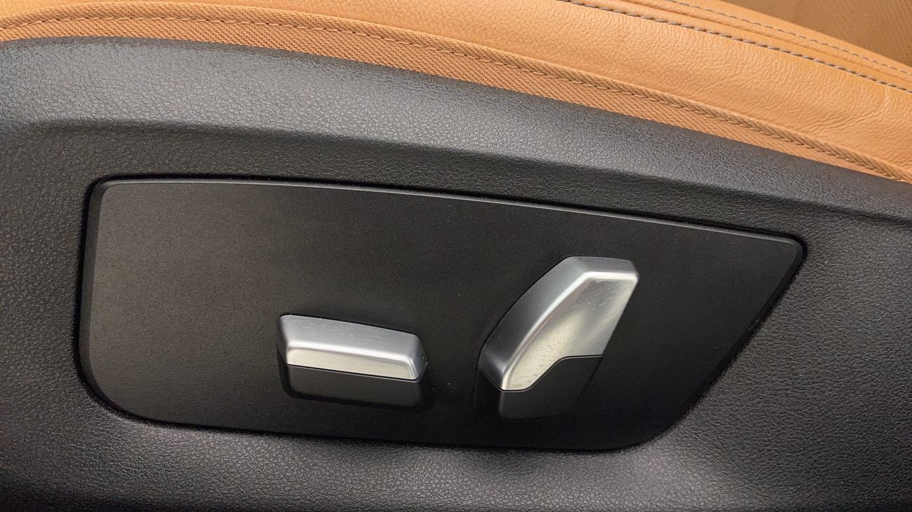 بي أم دبليو 520i JOY EDITION 2 | بدون دفعة مقدمة | اختبار القيادة في المنزل