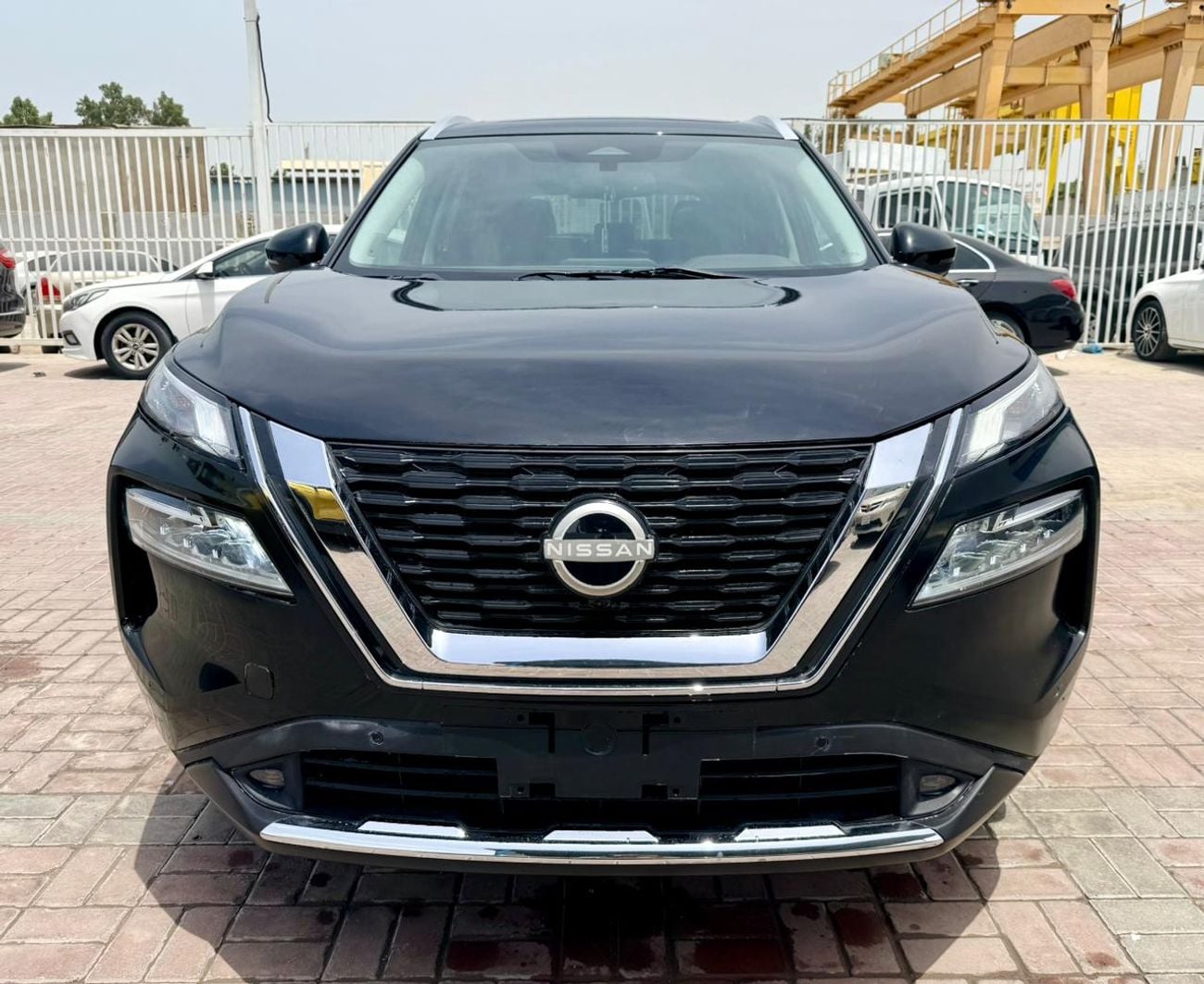 Nissan Rogue PLATINUM (NON GCC) 2023 Nissan Rogue SL Black Full Option  360 cam 4x4 5 leather seats Panorama roof