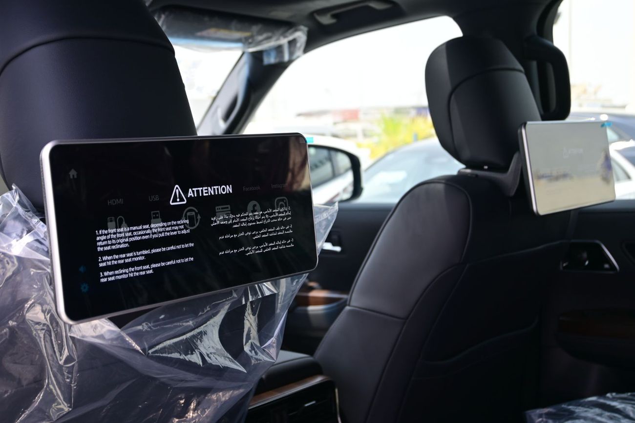 Toyota Land Cruiser GXR3 3.3L Toyota Land Cruiser GX-R 3.3L TwinTurbo V6 Diesel, 4WD