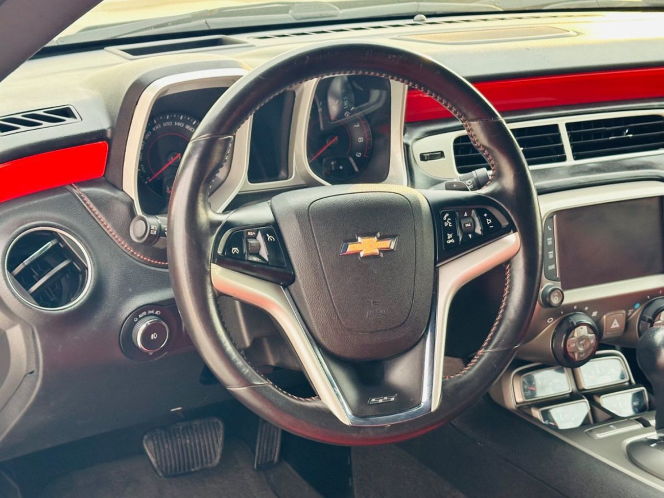 Chevrolet Camaro MODEL 2015 GCC CAR PERFECT CONDITION INSIDE AND OUTSIDE FULL OPTION