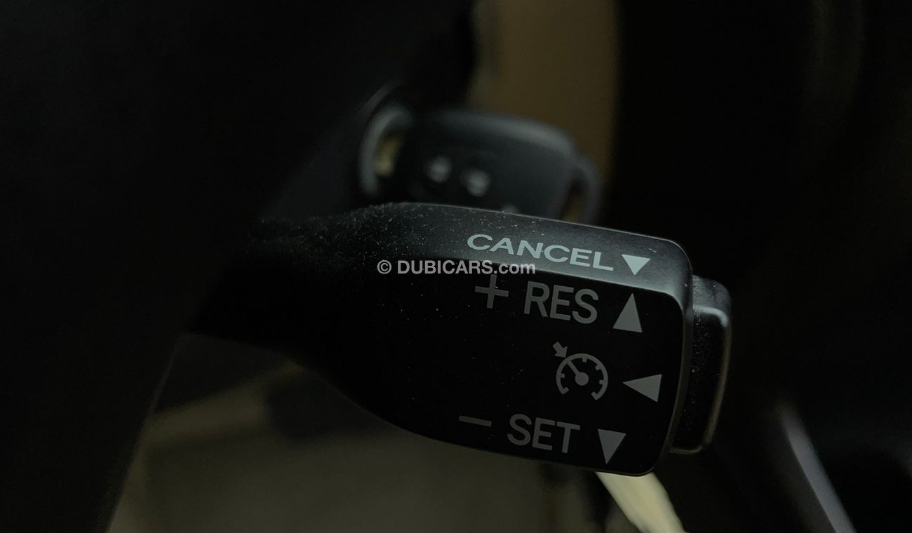 تويوتا يارس SE 1.5 | بدون دفعة مقدمة | اختبار قيادة مجاني للمنزل