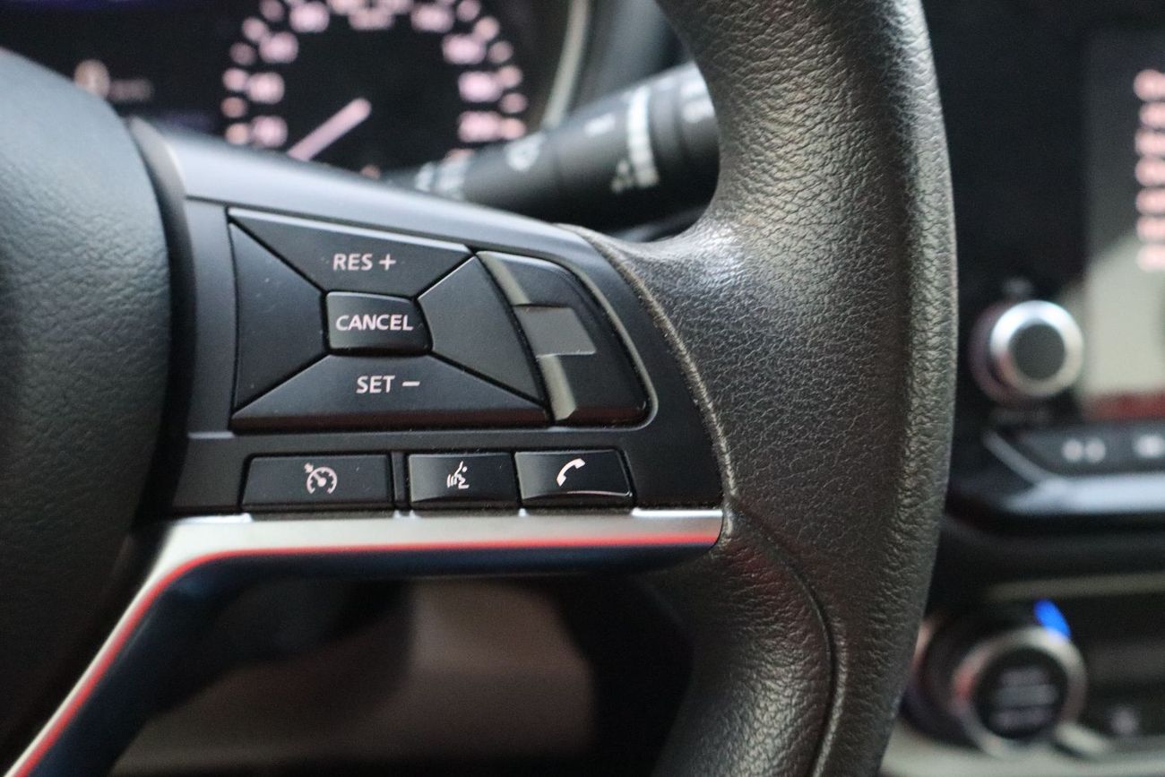 نيسان إكستيرا Titanium 2.5L AWD