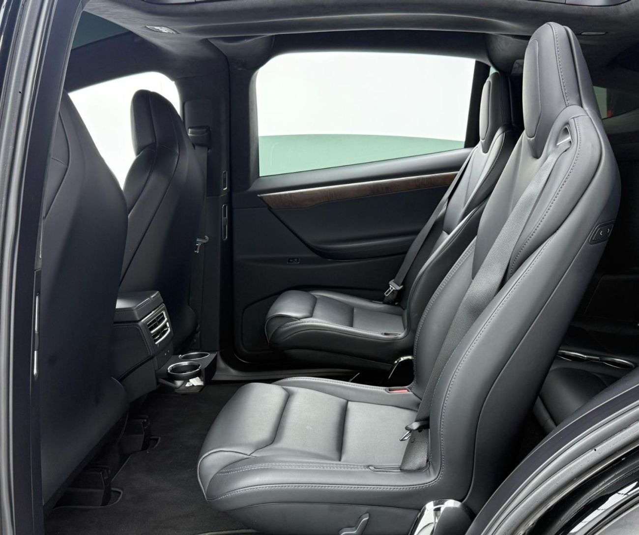 تسلا موديل اكس Long Range (AWD) 2018 Tesla Model X 100D, 2026 Tesla Warranty, Pilot Seats, Excellent Condition, GCC