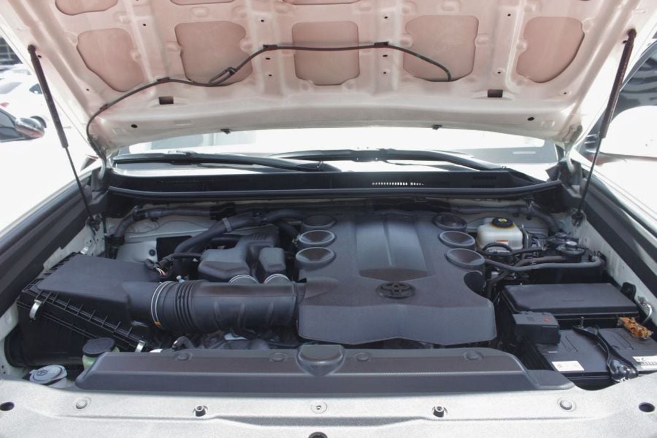 Toyota Prado GXR, V6 ,GCC