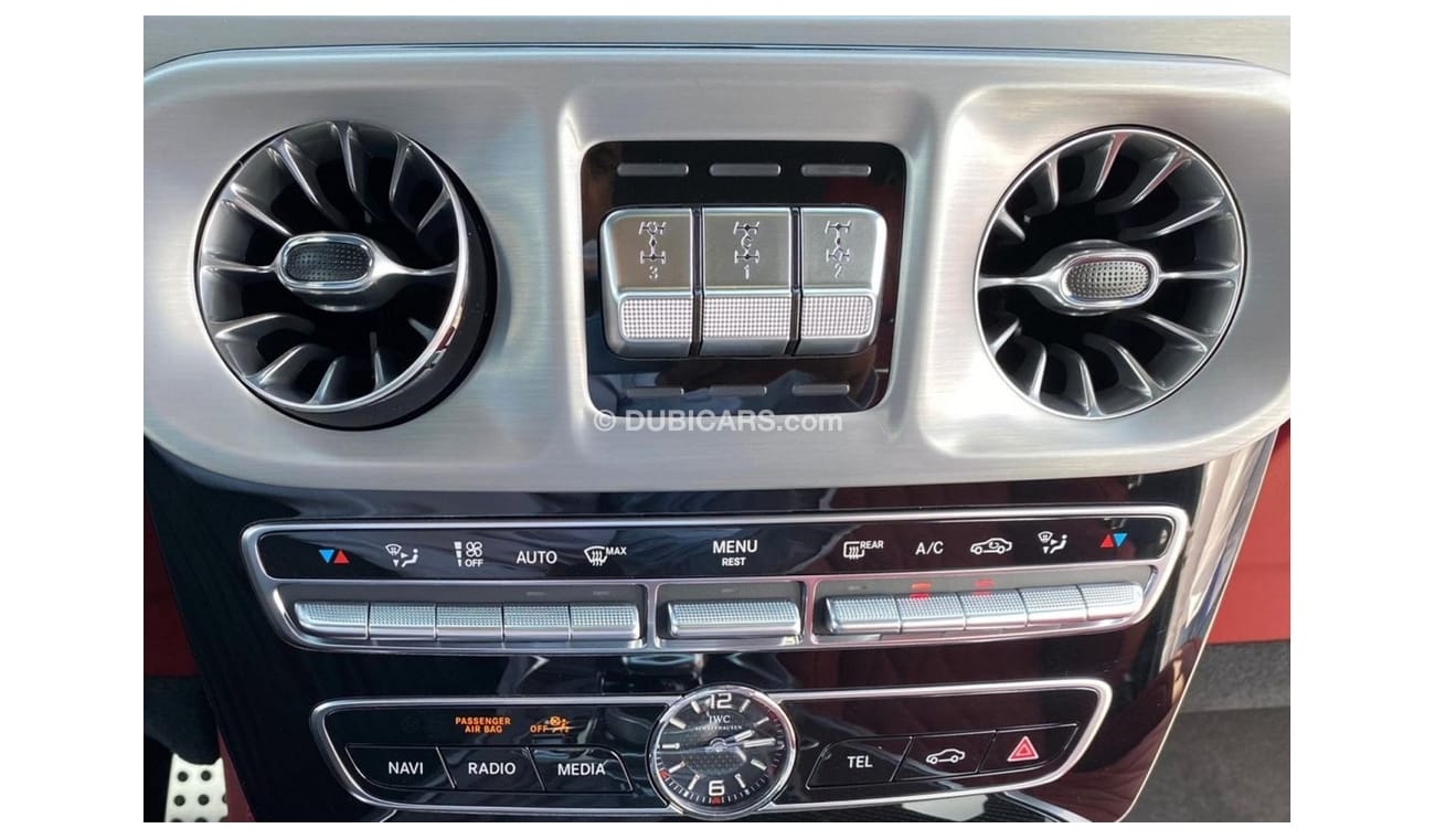 Mercedes-Benz G 63 AMG Double Night Package  Rear Entertainment | Fully Loaded | Under Warranty | GCC